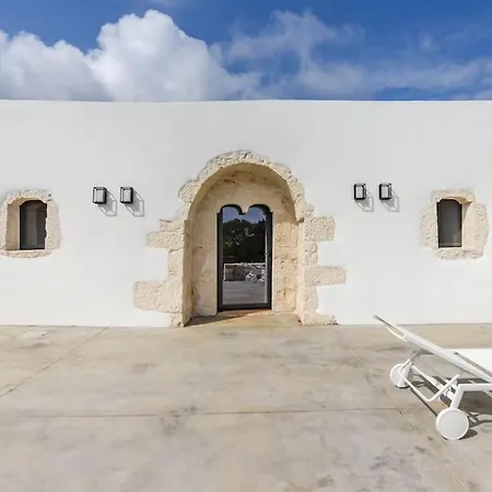 Villa Trullo Dei Mori, Sea View With Swimming Pool Ostuni